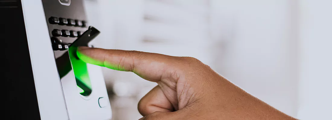 Smart Gate Locks with Remote Access Features in Richmond West, FL